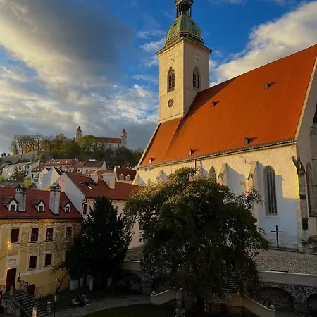 Csaky Palace Apartmán