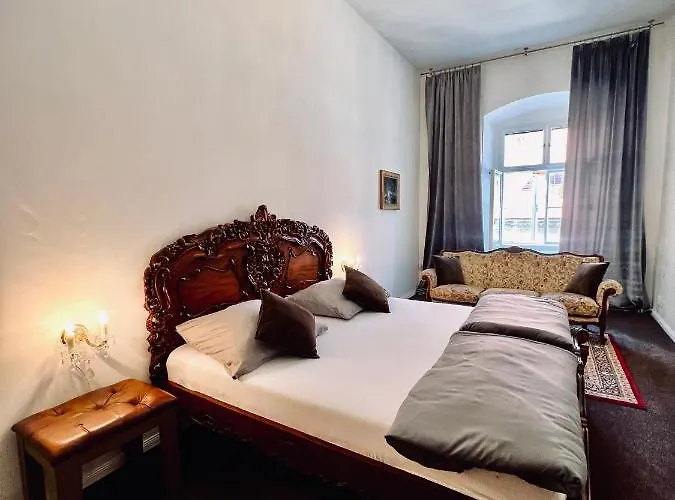 Csaky Palace * Bratislava